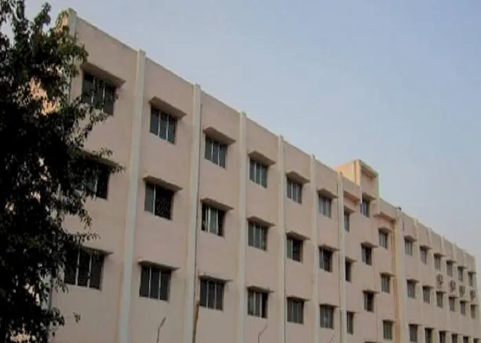 dav-school-of-business-management-dsbm_001.jpg