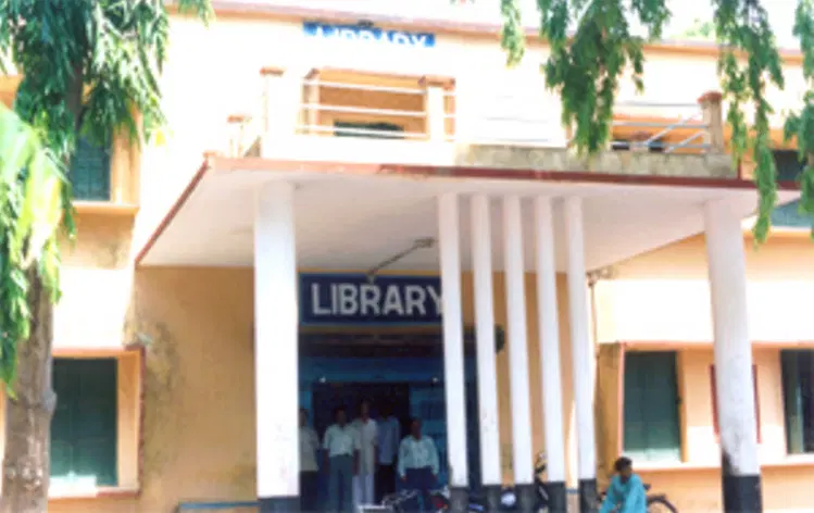 bhadrak-autonomous-college_001.png