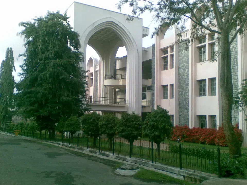 ghousia-college-of-engineering-gce_001.jpg