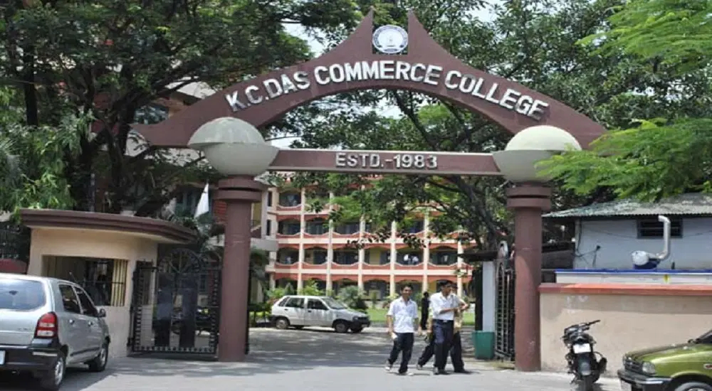 kc-das-commerce-college_001.jpg