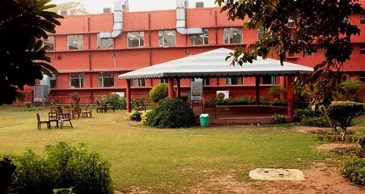 lady-shri-ram-college-for-women-lsr_001.jpg