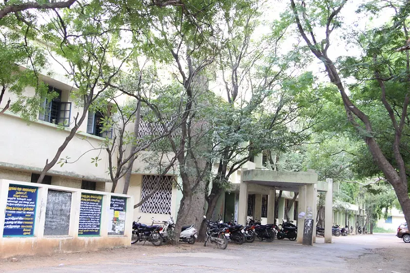 muthurangam-government-arts-college-mgac_001.jpg