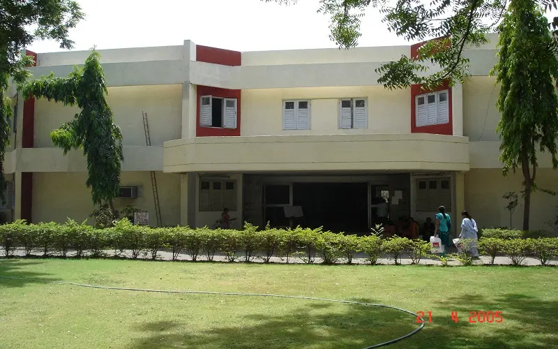 narmada-college-of-computer-application_001.jpg