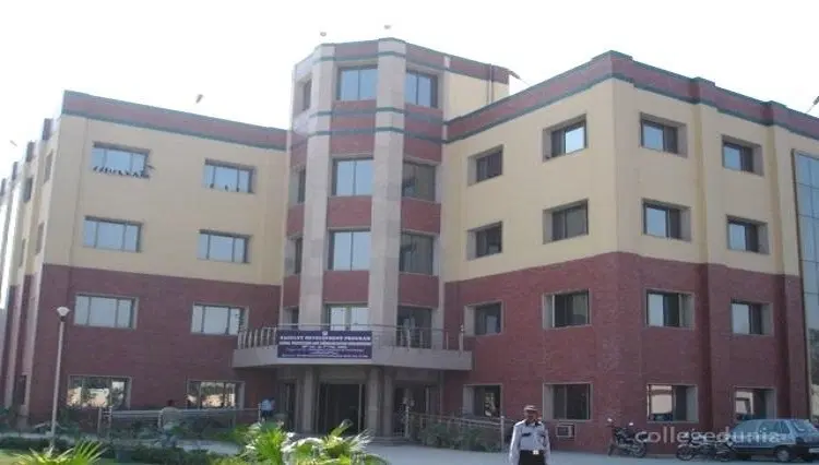 netaji-subhas-university-of-technology-nsut-east-campus_001.jpg