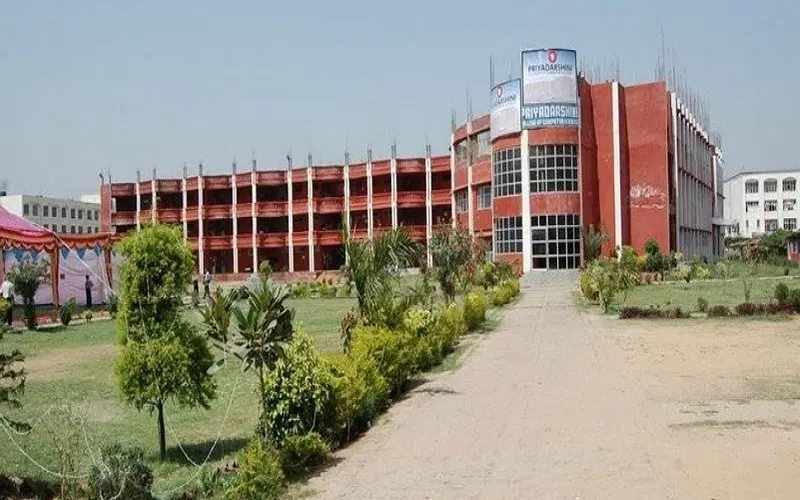 priyadarshini-college-of-computer-sciences-pccs_001.jpg