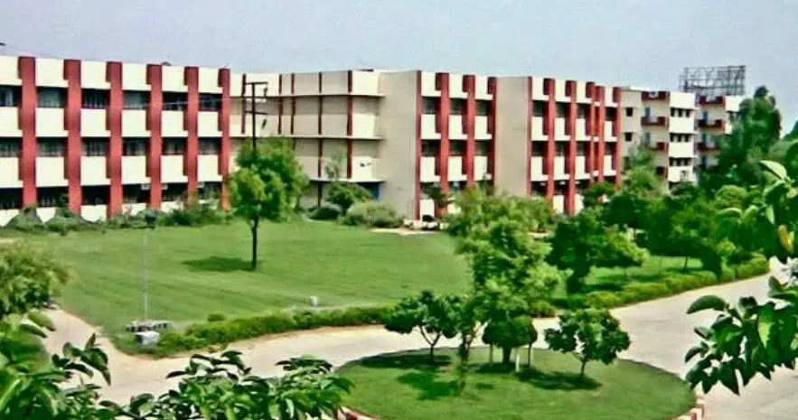 sachdeva-institute-of-education_001.jpg