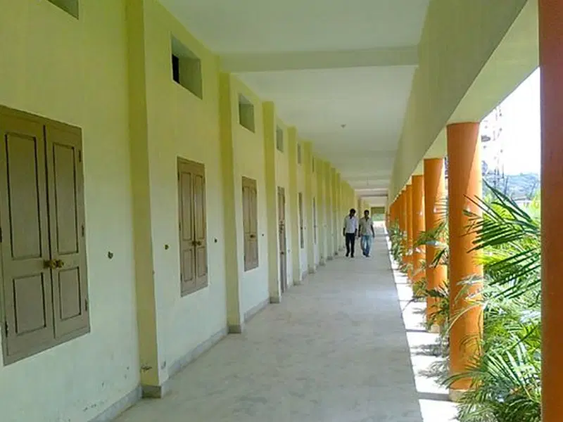 satyam-college-of-engineering-and-technology-scet_001.jpg