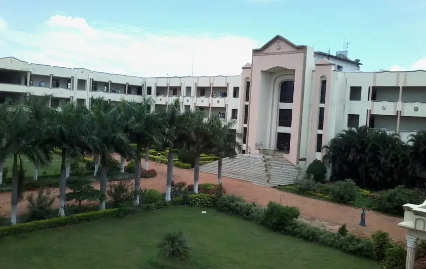 scient-institute-of-technology-ibrahimpatnam_001.jpg