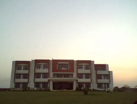 smt-shanti-devi-law-college_001.jpg