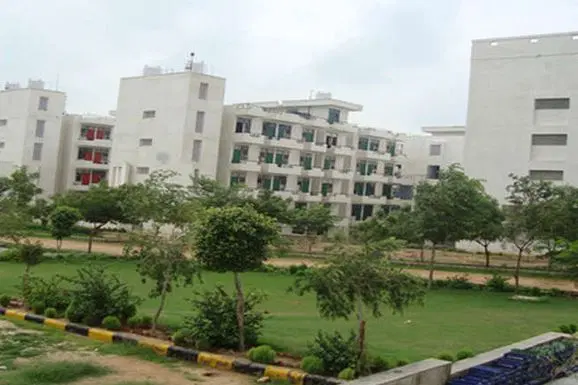vgu-school-of-law_001.jpg