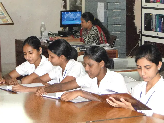 choithram-college-of-nursing-ccon_001.png