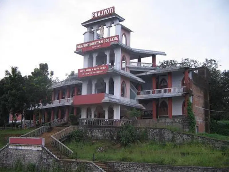 prajyoti-niketan-college-pudukad_001.jpg