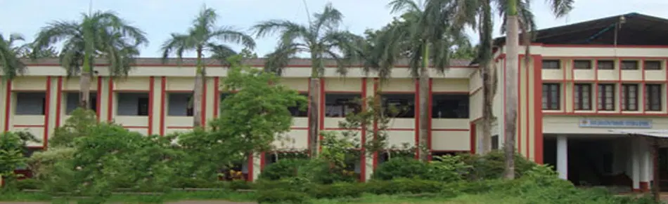st-aloysius-college-elthuruth_001.jpg
