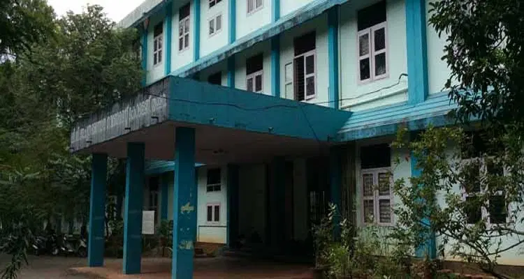 sri-c-achutha-menon-government-college_001.jpg