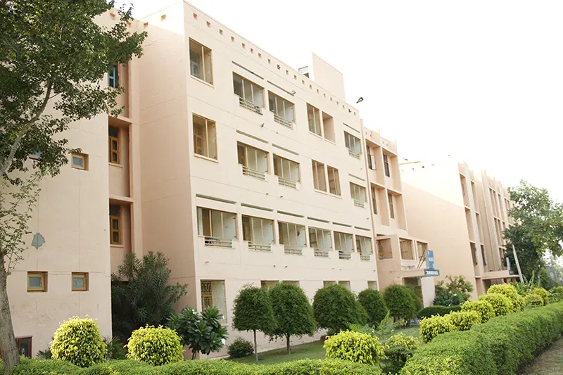 apeejay-stya-university-school-of-engineering-technology-soet_001.jpg