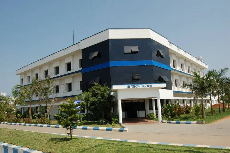 gkm-college-of-engineering-and-technology-gkmcet_001.jpg