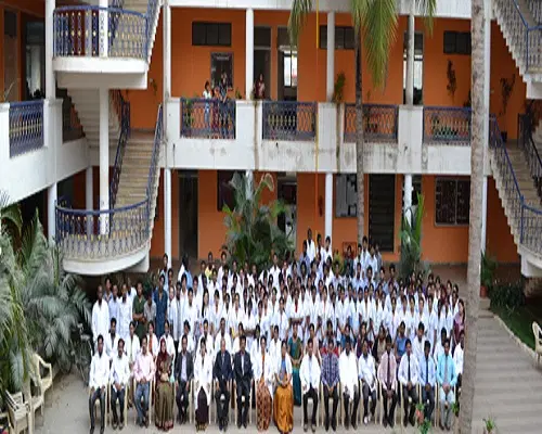 aditya-college-of-pharmacy-and-science_001.jpg