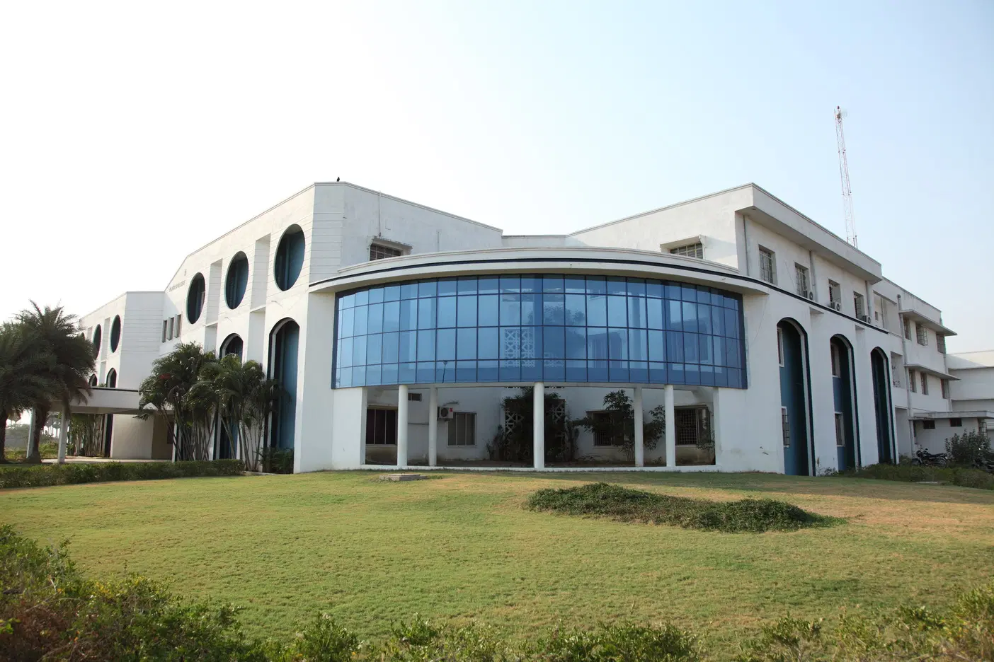 alpha-college-of-engineering_001.jpg