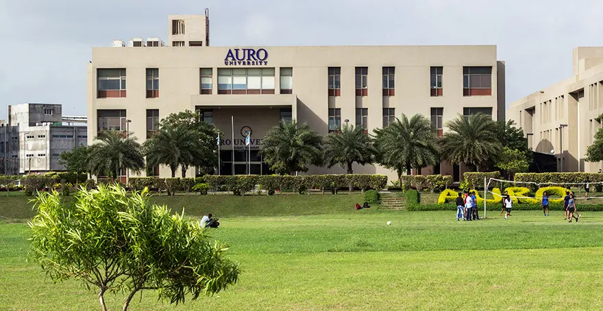 auro-university_001.jpeg