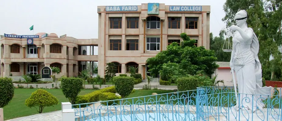 baba-farid-law-college_001.jpg
