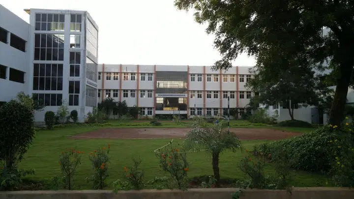 cvr-college-of-engineering-ibrahimpatnam_001.jpg