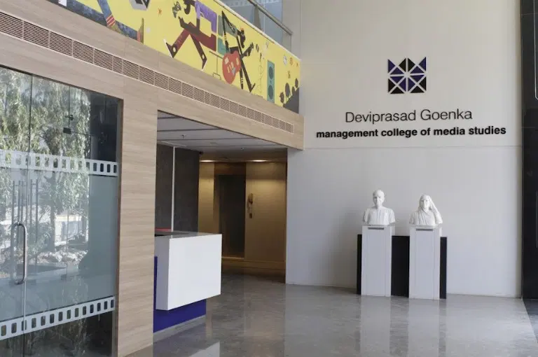 deviprasad-goenka-management-college-of-media-studies-dgmc_001.jpg