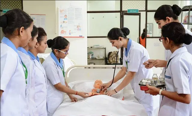 dr-mishra-institute-of-nursing_001.jpg