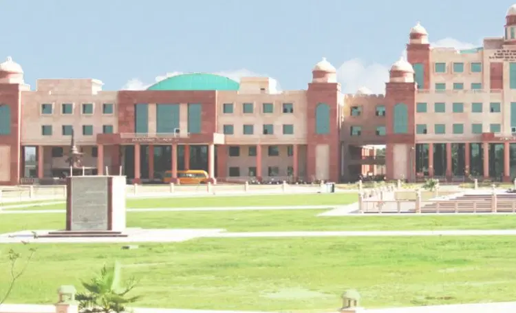 dr-shakuntala-misra-national-rehabilitation-university_001.png
