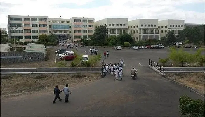 dr-vithalrao-vikhe-patil-foundations-medical-college-vims_001.jpg