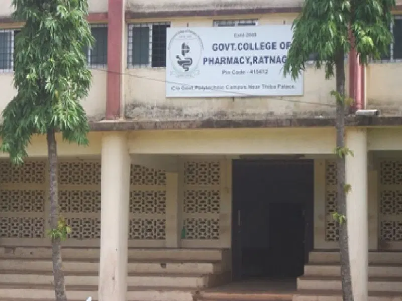 government-college-of-pharmacy_001.jpg