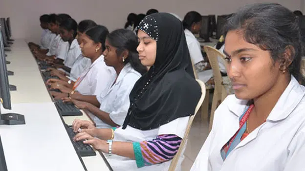 idhaya-engineering-college-for-women-iecw_001.png