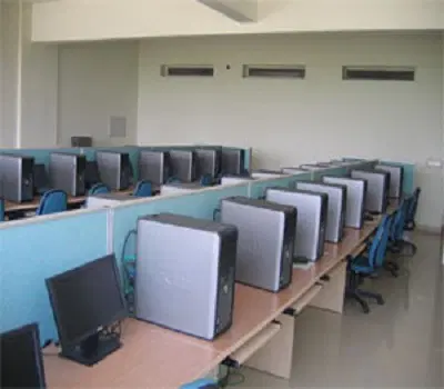 institute-of-information-technology-and-management-iitm_001.jpg