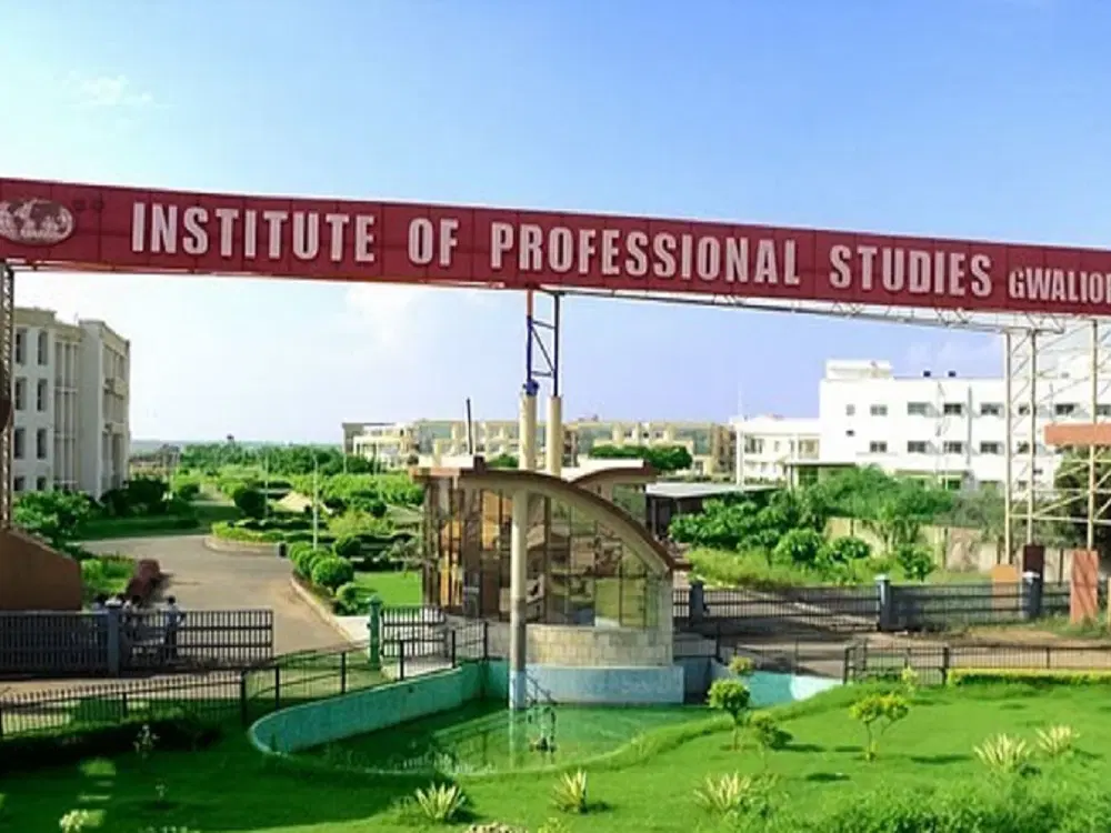 institute-of-professional-studies_001.png