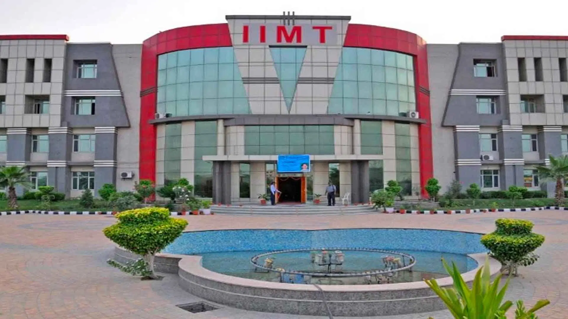 international-institute-of-management-and-technical-studies-iimt-university-powered-by-sunstones_001.jpg