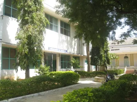 islamiah-college-autonomous_001.jpg