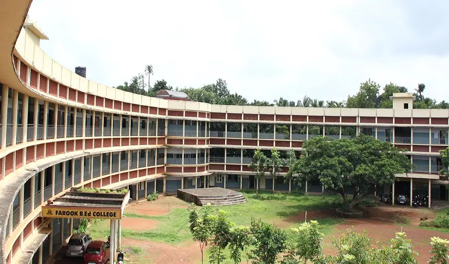 kottakkal-farook-arts-science-college_001.jpg