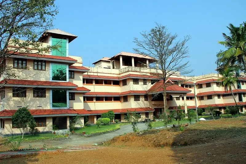 mannam-ayurveda-co-operative-medical-college-pandalam_001.jpg