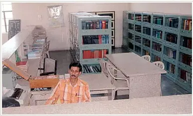 nanded-pharmacy-college_001.jpg