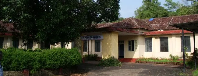 pariyaram-college-of-nursing_001.jpg