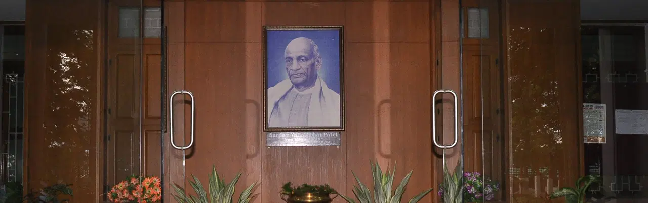 sardar-vallabhbhai-patel-international-school-of-textile-management-svpistm_001.jpg