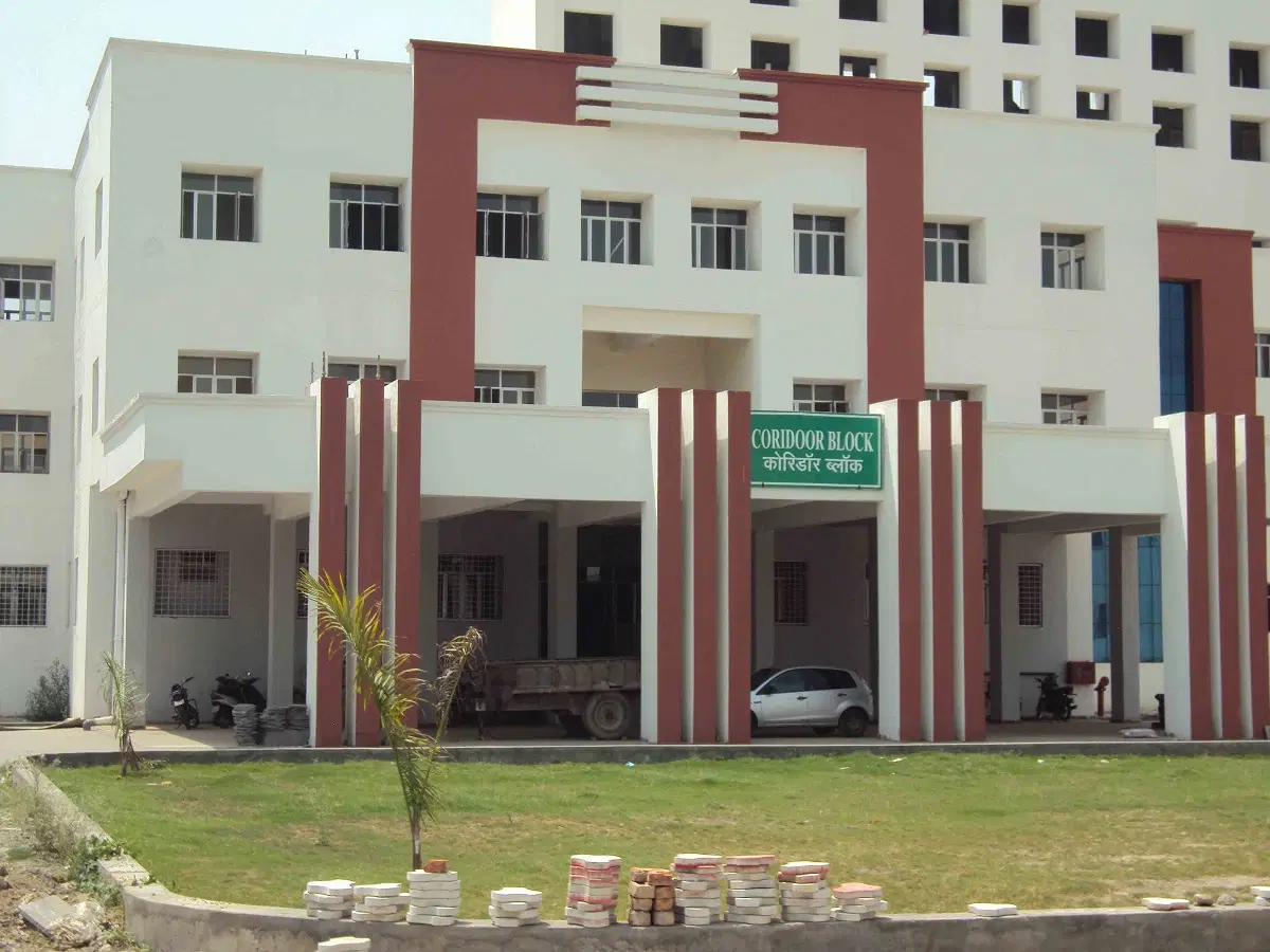 shaikh-ul-hind-maulana-mahmood-hasan-medical-college_001.jpg