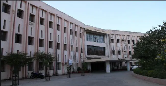 shri-sahajanand-arts-commerce-college_001.jpg