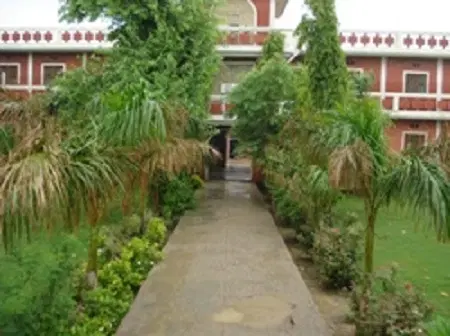 shri-sai-baba-college-of-education_001.jpg