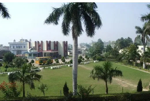 sikh-national-college_001.jpg