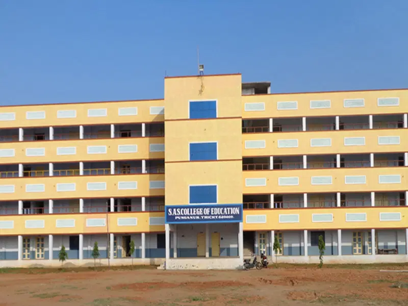 smt-savithri-college-of-education_001.jpg
