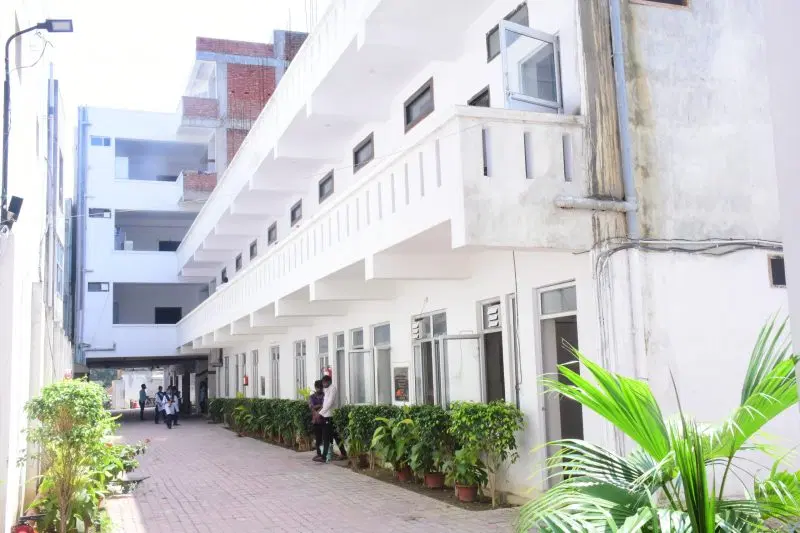 sri-kl-shastri-smarak-nursing-college_001.jpg