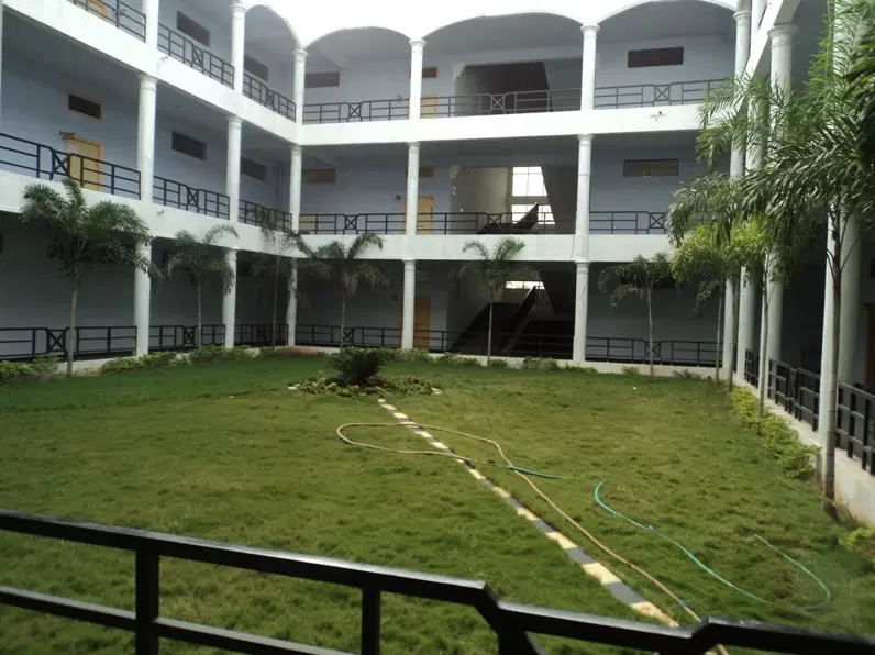srinivasa-institute-of-technology-and-science-sits_001.jpg