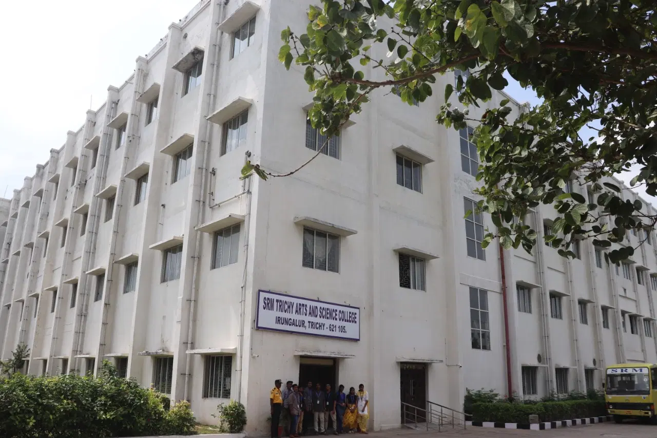 srm-trichy-arts-and-science-college_001.jpeg