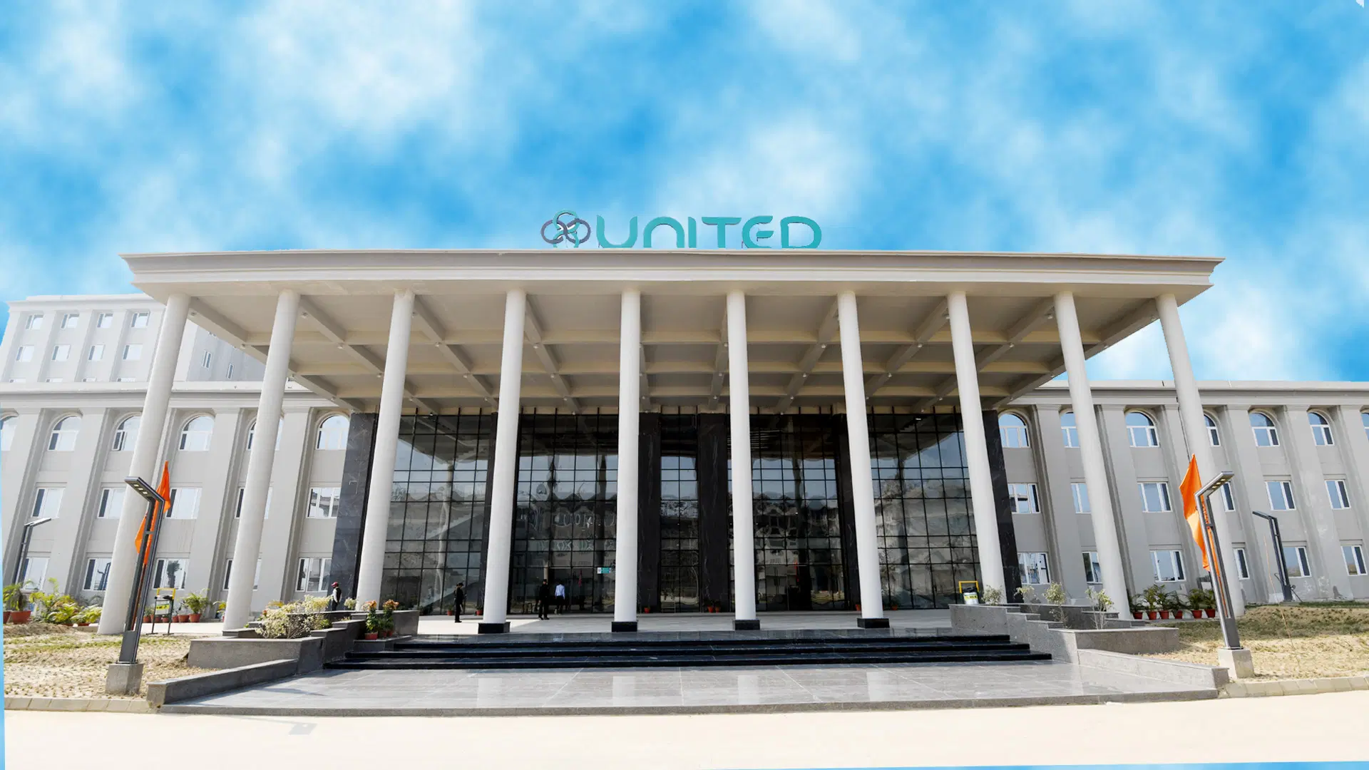 united-university_001.jpg