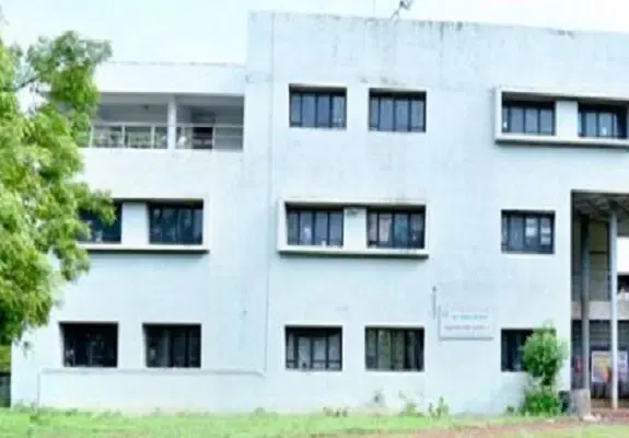 ysr-engineering-college_001.jpg